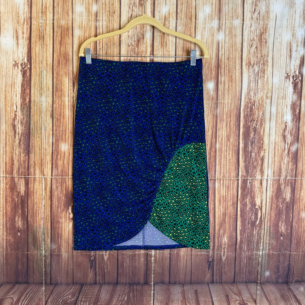 Bold Elements Women’s Blue Green Leopard Print Ru… - image 5